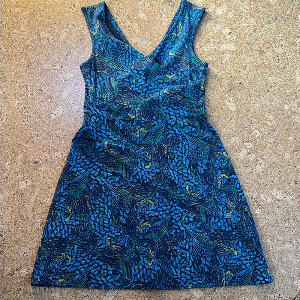Blue Floral V‑Neck Sleeveless Dress